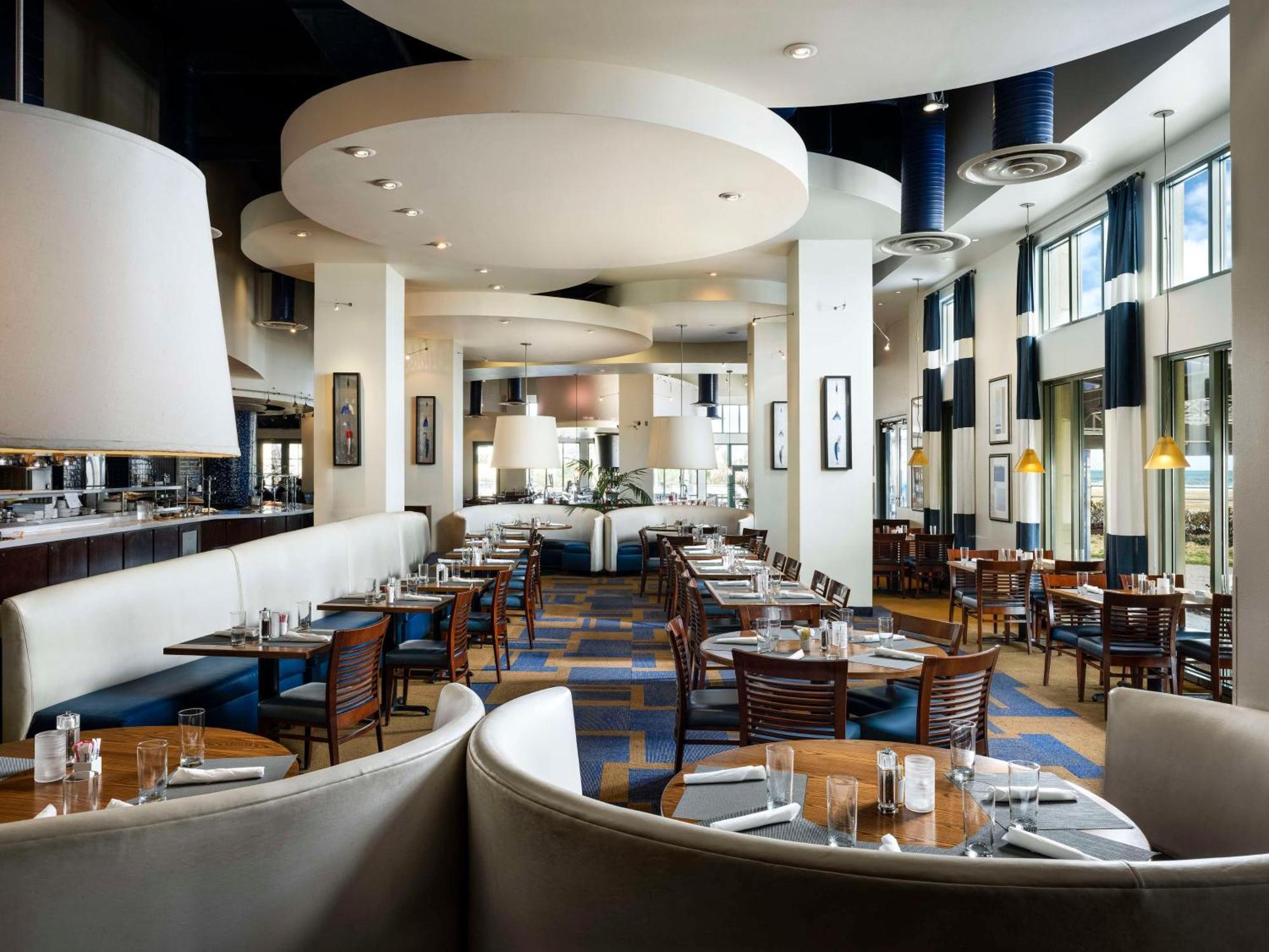 Hilton Virginia Oceanfront Resort 4*