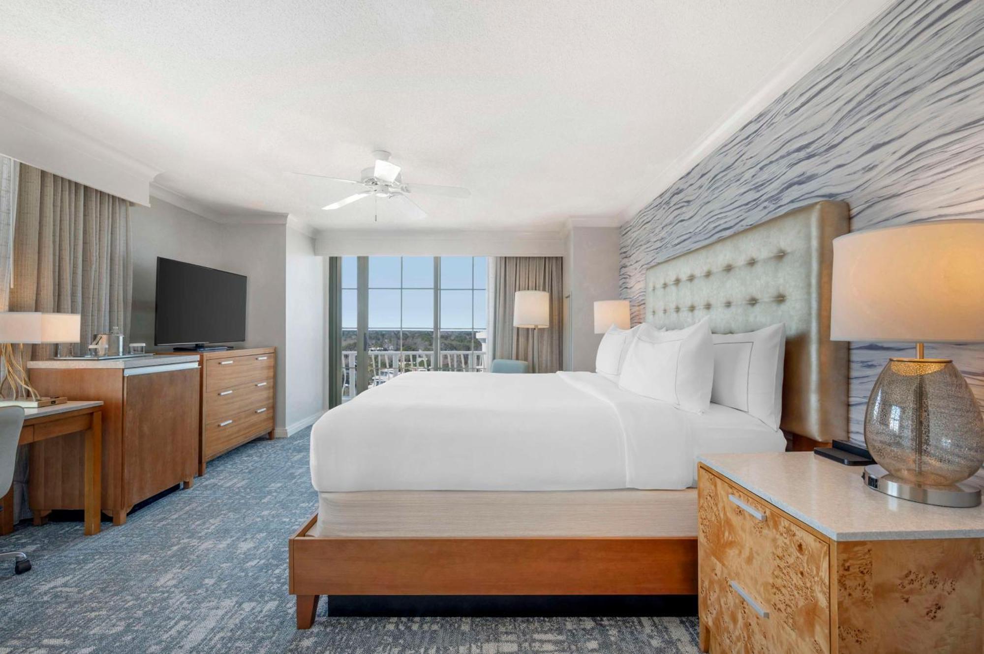Hilton Virginia Oceanfront 4*